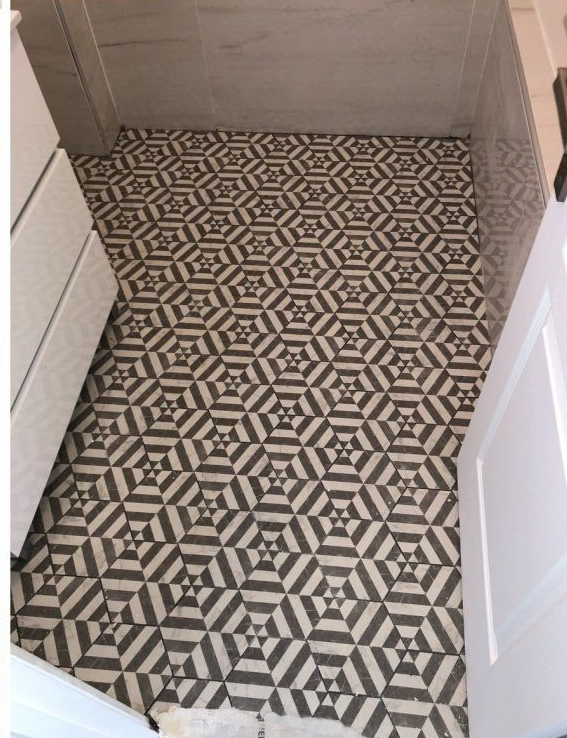 propreté, femme de ménage, entretien, nettoyage, tâches ménagères, brosse, éponge, baignoire, lavabo, serviettes, femme de ménage, nettoyage, nettoyage, nettoyage, nettoyage